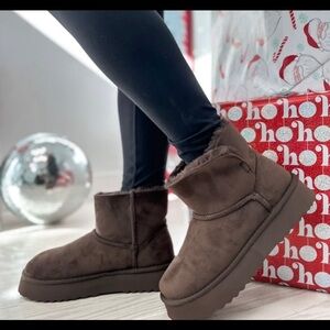 NWT- Matisse boots, ankle boot